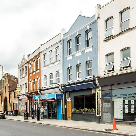 Serviced Apartment In Finchley Road London Exterior photo