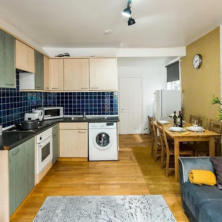 Serviced Apartment In Finchley Road London Exterior photo