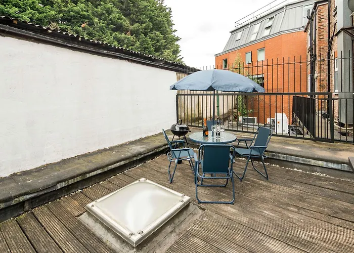 Serviced Apartment In Finchley Road